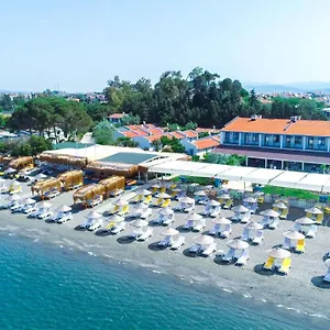 Teos Ormanci Tatil Koyu 3* Seferihisar