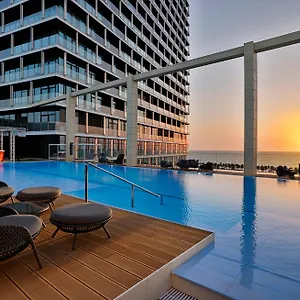 5* Otel Shangri-la